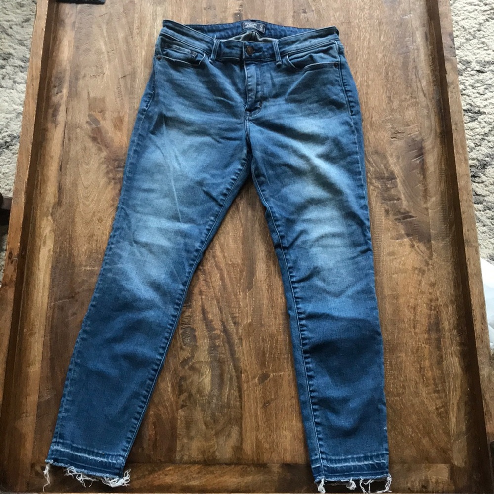 Abercrombie Harper ankle jean size 27